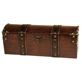 Antiikne veinipudeli karp