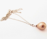 Kuldne pärl pika ketiga 